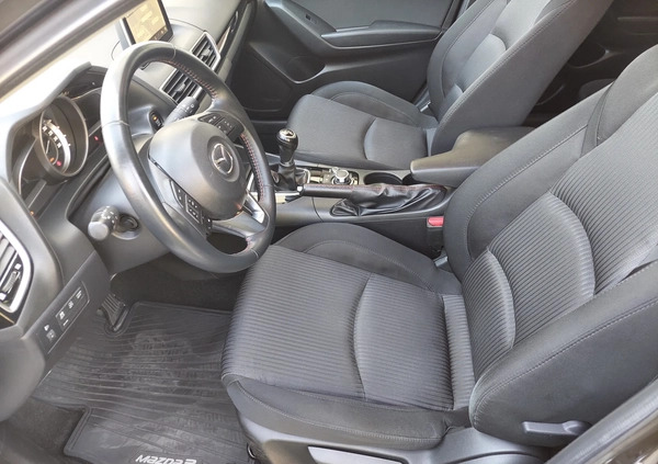Mazda 3 cena 53000 przebieg: 142000, rok produkcji 2016 z Łask małe 596